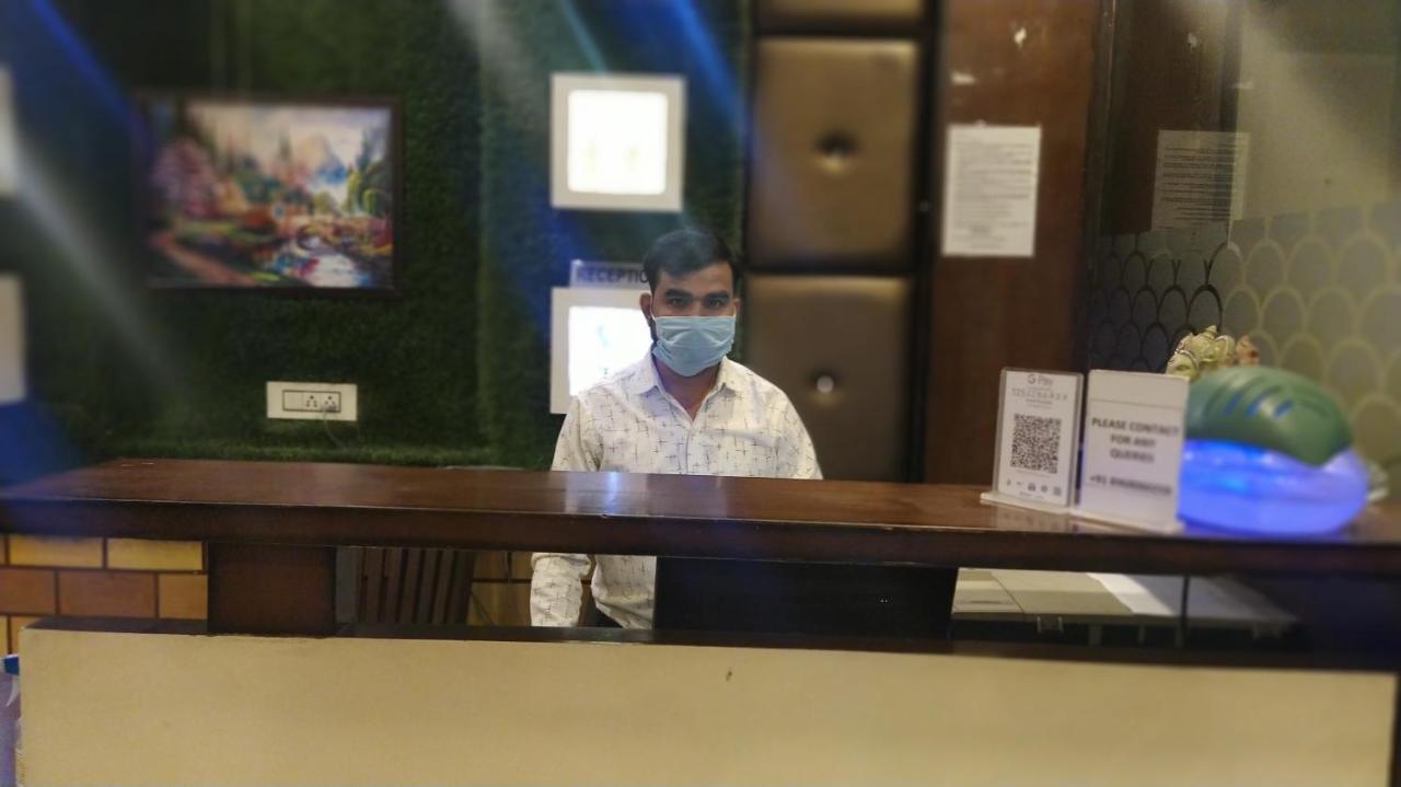 โรงแรมยูเรเซีย โมฮาลี อินเตอร์เนชั่นแนล แอร์พอร์ต Zirakpur ภายนอก รูปภาพ